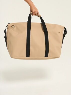 Rains Hilo Weekend Bag